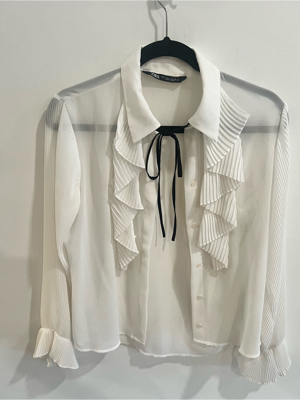 Zara White Ruffle-Trim Button Down Blouse with Black Tie